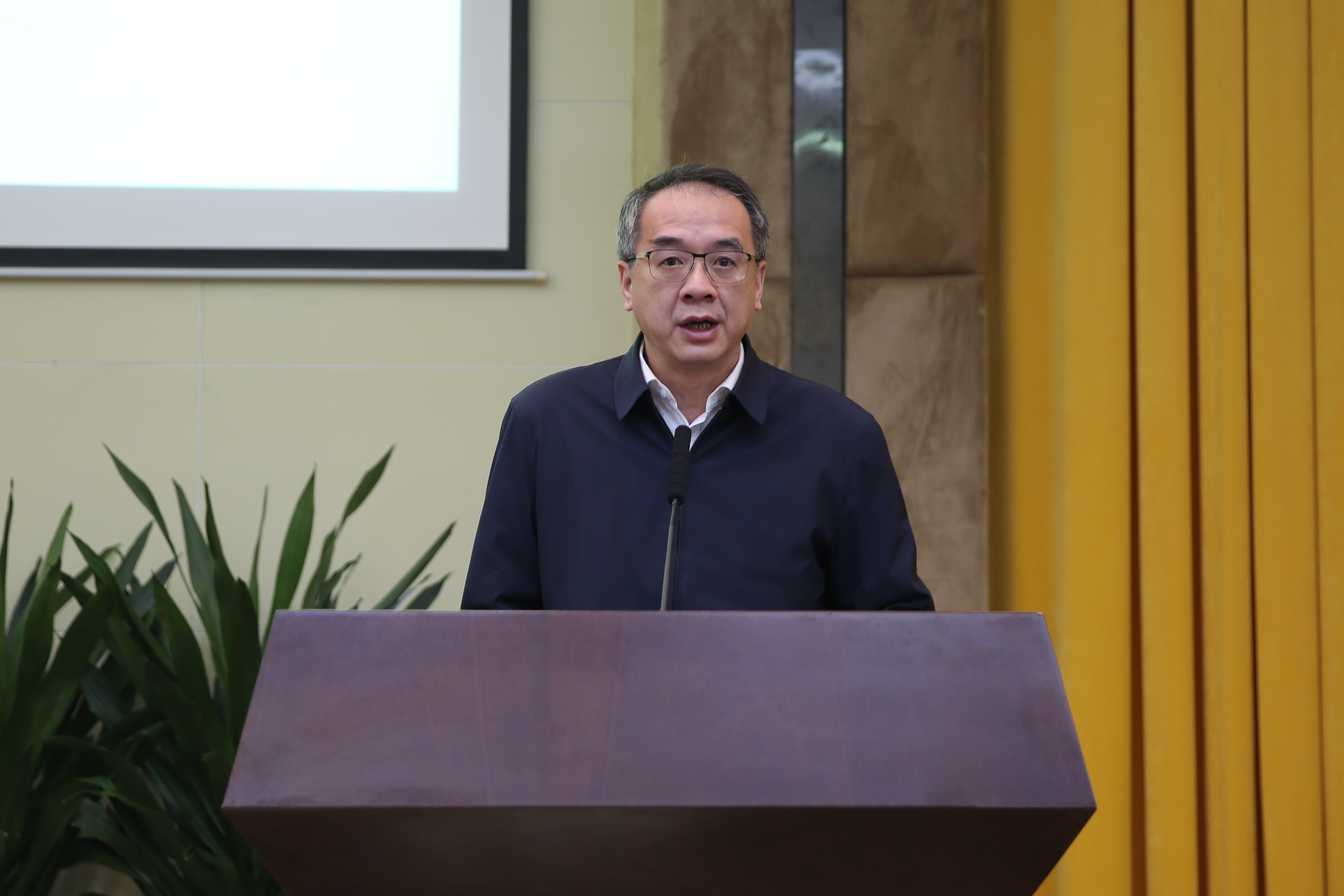 英国威廉集团官网